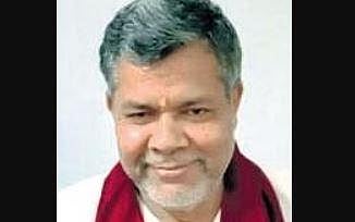 Prof Chakradhar Tripathi
