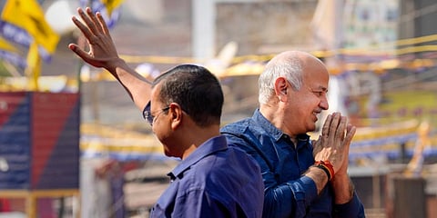 Delhi Chief Minister Arvind Kejriwal and Deputy Chief Minister Manish Sisodia during a public meeting ahead of Municipal Corporation of Delhi (MCD) elections. (Photo | PTI)