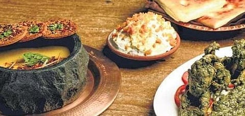 Chaat aur dalcha