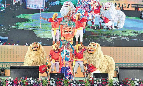 The presentations brought to fore the rich tribal heritage from across the world
