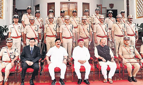 Governor Thaawarchand Gehlot, Chief Minister Basavaraj Bommai, and Home Minister Araga Jnanendra during the President’s Medal Award Investiture Ceremony 2022 at Raj Bhavan in Bengaluru on Sunday | Exp