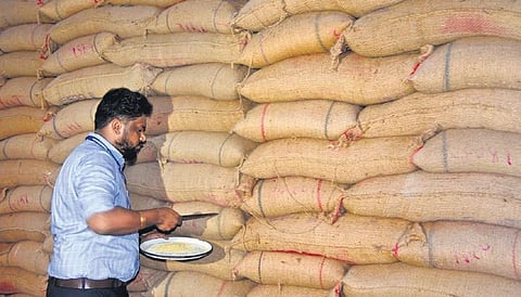 From April, about 18.64 lakh AAY and 96.12 lakh PHH cardholders will be supplied fortified rice, which contains iron, folic acid, and vitamin B-12 | file photo