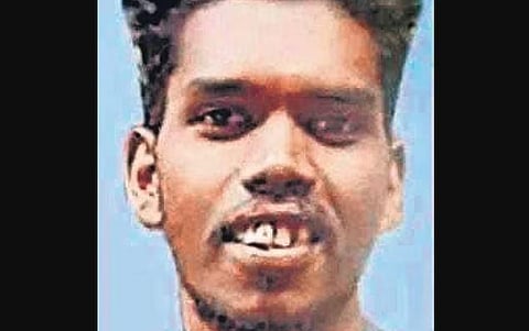V Muthu