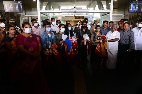 Five students, evacuated from Ukraine, landed at Chennai aiport on Sunday morning and were welcomed with bouquets. (Photo | Debadatta Mallick, EPS)