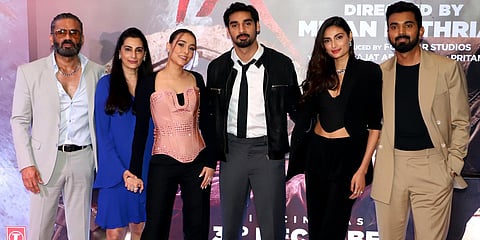 Athiya Shetty and cricketer beau KL Rahul with her family including father Suniel (Photo| PTI)