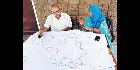 Activist Dr Lubna Sarwath talks to retired senior scientist K Babu Rao during the launch of Long Live Lakes campaign | RVK Rao