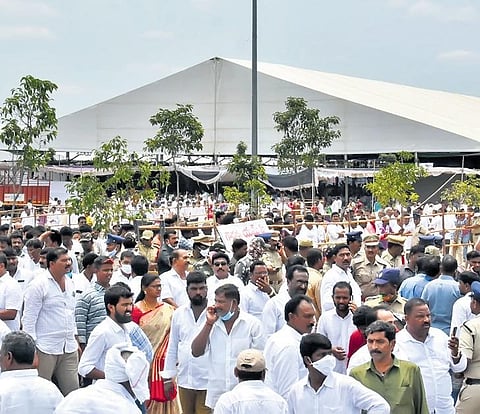 Supporters of new ministers who thronged the venue of swearing-in ceremony at  Velagapudi on Monday | Prasant Madugula