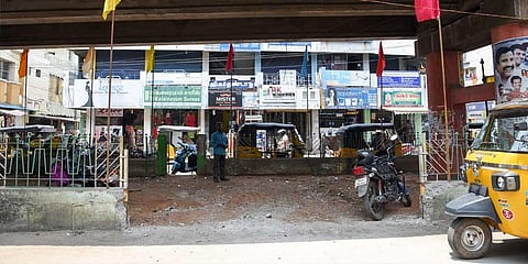 Vacant space under Thennur bridge to become 2-wheeler parking bay soon