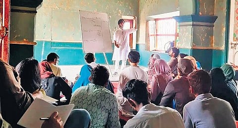 Image of a previously conducted Urdu  workshop by Urdu Bazaar