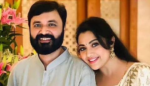 Actor Meena's husband Vidyasagar passes away in Chennai due to lung-related ailments