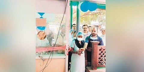Inauguration of help desk and coordination room at GTB hospital  (Photo | Express)