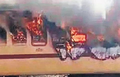 Short circuit led to fire in Dakshin Superfast Express