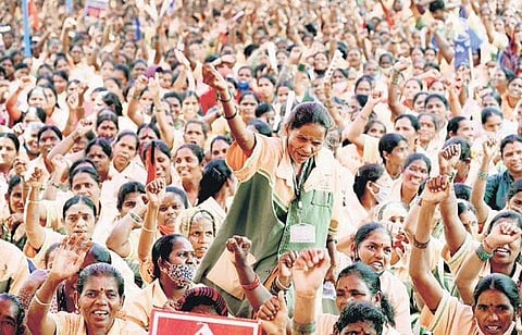 Pourakarmikas protests' at Freedom Park on Friday | Nagaraja Gadekal