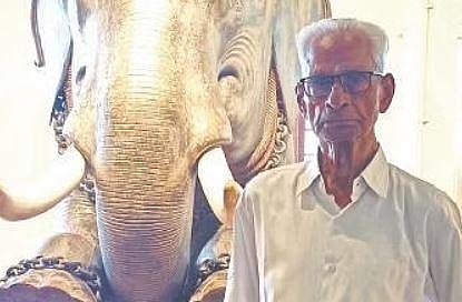 @90, strokes of humour endear him to one and all