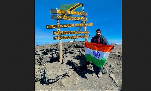 Punjab SP Gurjot Kaler with the Tricolor at the peak of Mount Kilimanjaro on Monday. (Photo | EPS)