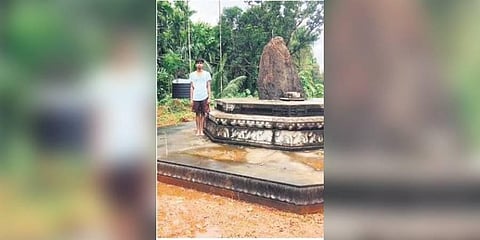 The Menhir found in Nintikallu of Dakshina Kannada district