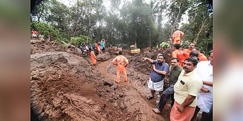 Revenue Minister K  Rajan and Idukki  MP Dean Kuriakose conducting rescue works at the landslide triggered area in Sangamam near Maliyekkal Colony in Kudayathoor. (Photo| Shiyami, EPS)