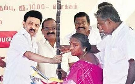 CM distributes Pongal gift hamper in Chennai on Monday | P Jawahar