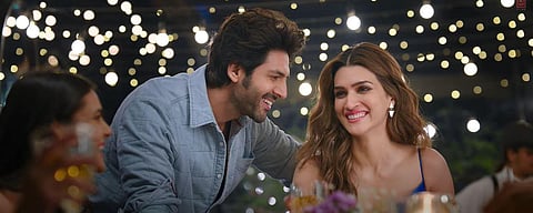 Kartik Aaryan and Kriti Sanon in 'Shehzada'.