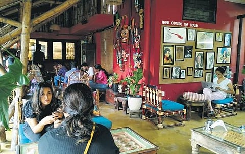 Sarwaa Cafe
