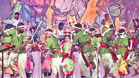 Labourers of Tiruchy vegetable market performing Sikkaikuchigai attam at Island Grounds | P Jawahar