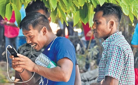 'Athidhi' app for migrant workers in Kerala goes live in April