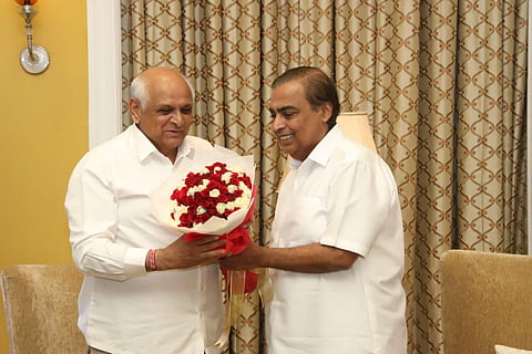 Gujarat CM Bhupendra Patel with Mukesh Ambani (Photo | Gujarat Information Department)