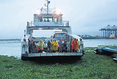 Vypeen-Fort Kochi  Ro-Ro service |  T P Sooraj