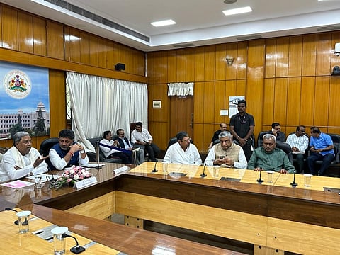 CM Siddaramaiah and Deputy CM DK Shivakumar taking part in the event from the CM's office-residence, Krishna in Bengaluru.(Photo | Express)