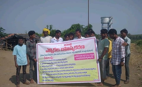 The latest to express their ire over the government’s alleged  apathy are the residents of a number of villages in the erstwhile Adilabad district.
