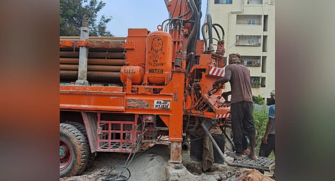 Borewell being drilled at Sai Serenity Layout without permission