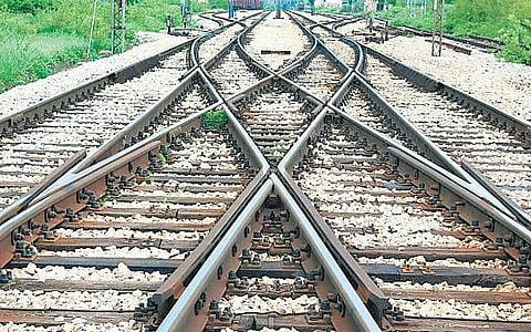 Track maintainers’ shortage derails passenger safety