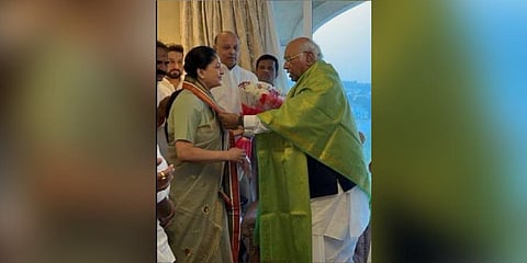 AICC chief Mallikarjun Kharge welcomes Vijayashanthi into the Congress fold on Friday