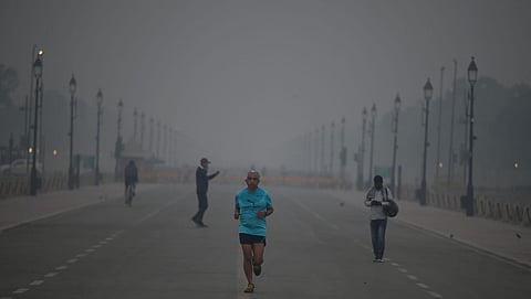 A view of Kartavya Path seen covered in thick layer of smog, 2023. (Photo | Shekhar Yadav)