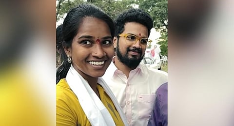 Karne Shireesha, popularly known as Barrelakka, is an independent candidate from the Kollapur constituency. (Photo | Instagram)
