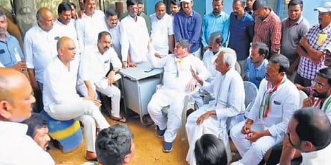 FILE - Finance Minister Harish Rao interacts with the representatives of the Gouravelli project oustees.