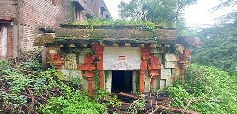 Historians request to preserve centuries old temple which is currently in dilapidated condition in Ramanathapuram | Express