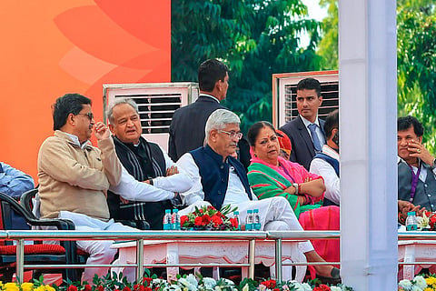 Union Minister Gajendra Singh Shekhawat sit next to former Rajasthan CM Ashok Gehlot. (Photo | PTI)