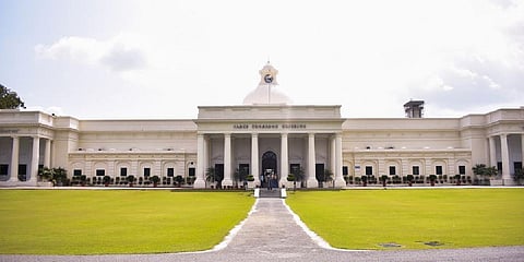 IIT Roorkee 