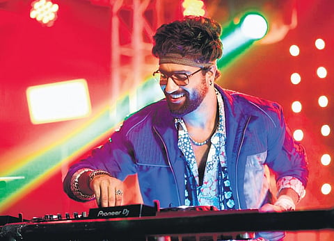 'Almost pyaar with DJ Mohabbat' movie review: Kashyap’s Gen-Z romance deserves a shrug emoji