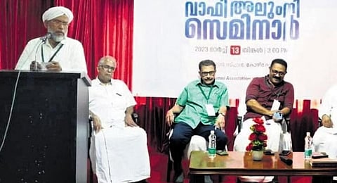 Abdul Hakkeem Faizi inaugurating the seminar on Muslim inheritance laws in Kozhikode. O Abdulla, Hameed Chennamangaloor and K M Shaji are also seen.