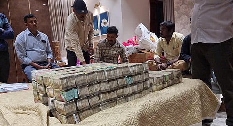 Karnataka Lokayukta Bangalore City police has  recovered Rs 6 crore cash from house of Prashanth Madal, Chief Accountant, BWSSB. (Photo | Express)