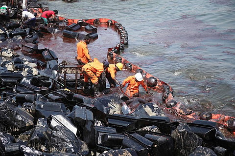 File photo of 2017  oil spill on the shore of Ennore in Chennai. (Photo | EPS)