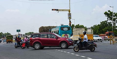 An automated signal with timer installed near Sanjeev Nagar in Tiruchy on the Chennai-Madurai bypass| M K Ashok Kumar