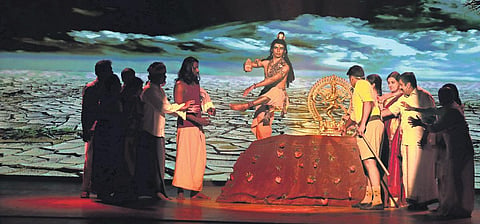 ‘Kumin Chirippu’ was staged  on Saturday  | Sri Loganathan Velmurugan