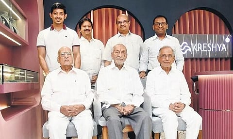​  Multi-generational owners of the Vummidi Bangaru Jewellers share stories on their artistry in crafting antique-like jewellery | ashwin prasath  ​