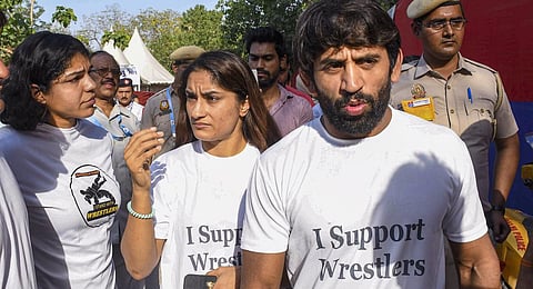 Wrestlers Vinesh Phogat and  Bajrang Punia. (Photo | PTI)
