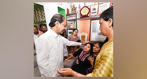 Chief Minister K Chandrashekar Rao consoles the family members of Veeda Saichander in Hyderabad on Thursday