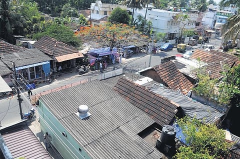 An aerial view of Konthuruthy Colony in Thevara