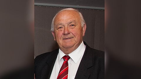 Clive Rowlands.